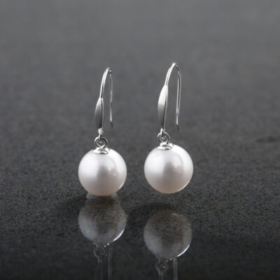 Cultured Pearl Hook Earrings