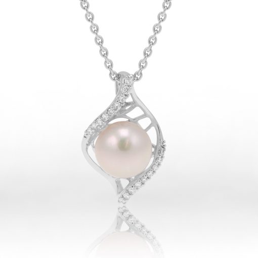 Pearl and Dia Frame Pendant