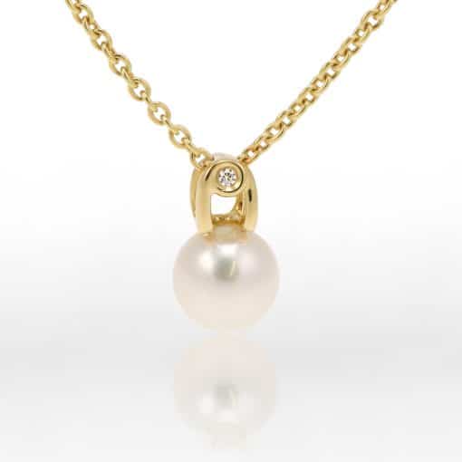 Gold and Pearl Pendant